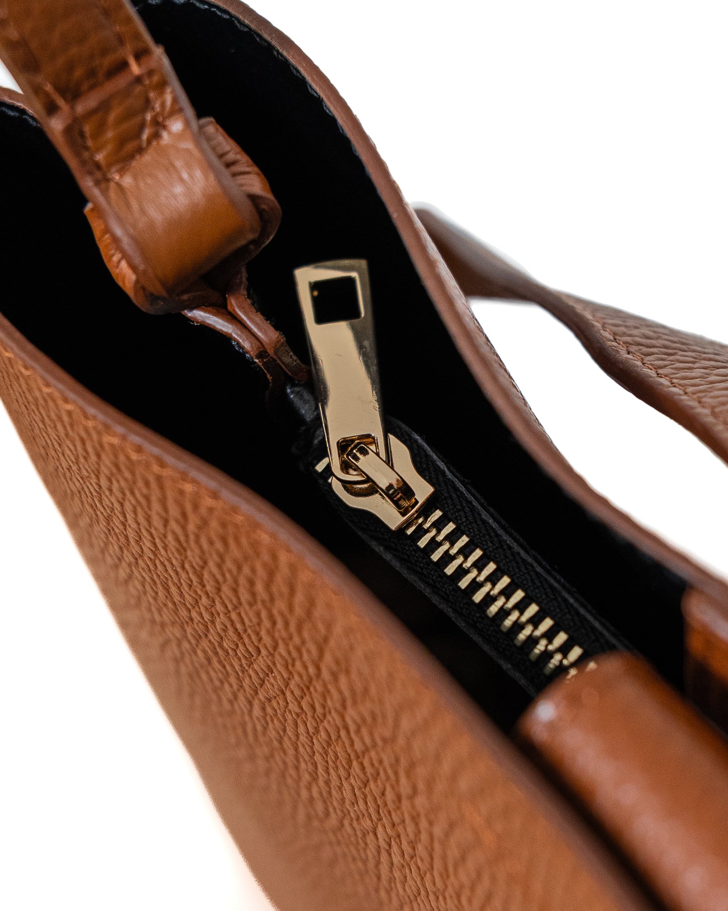 Cartera Livia