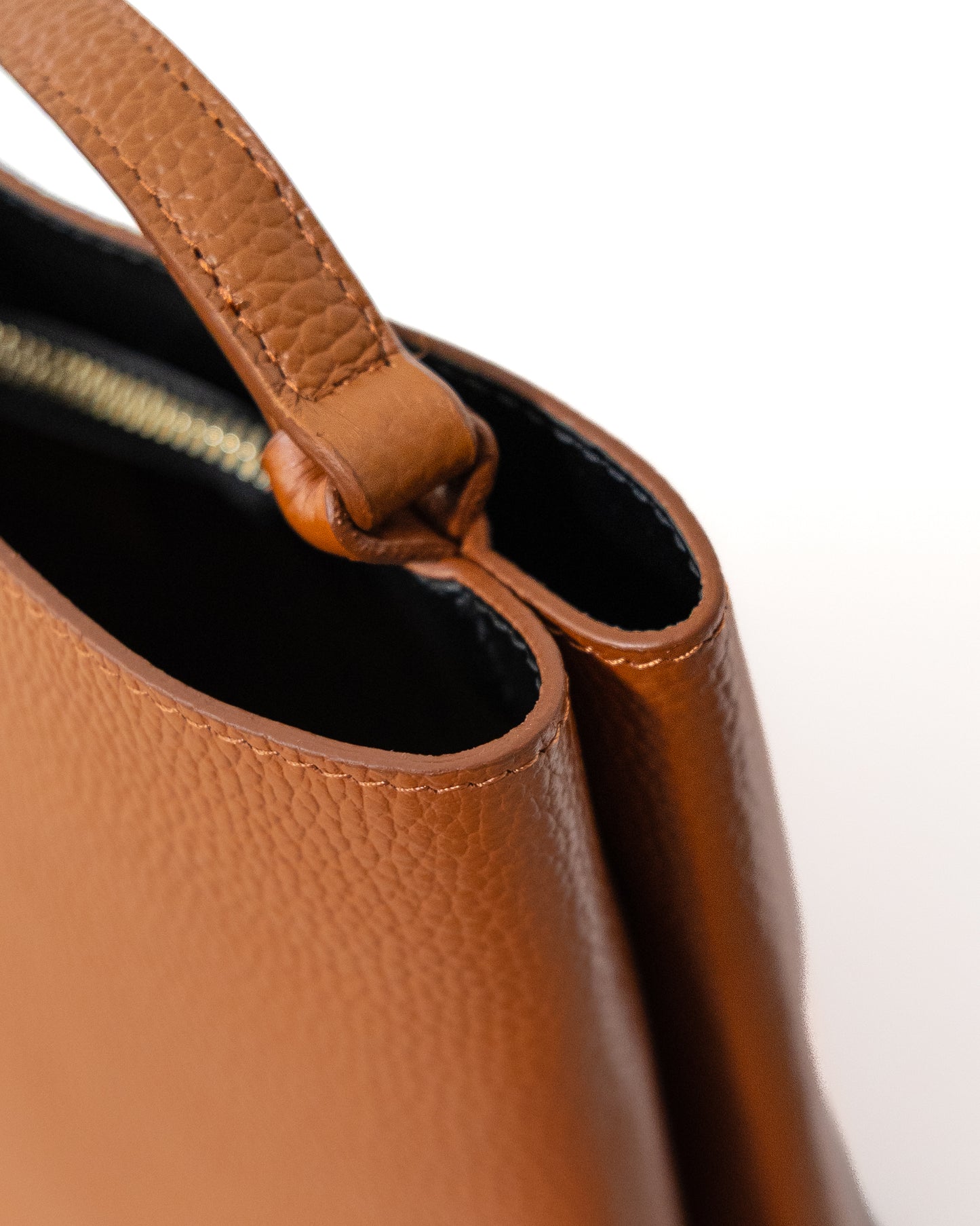 Cartera Livia